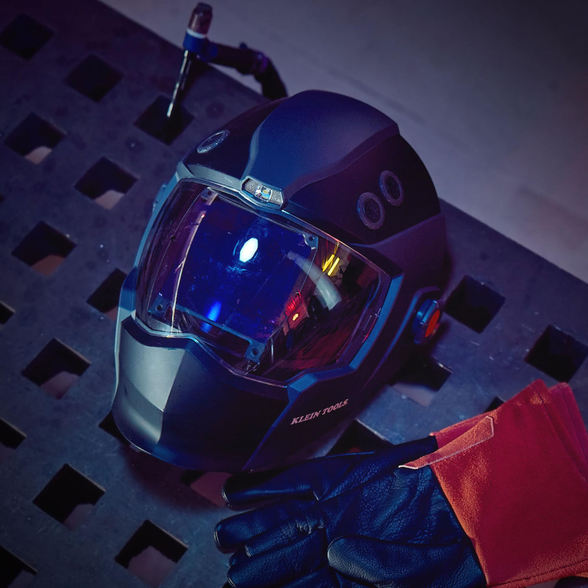 Welding Helmet J35320